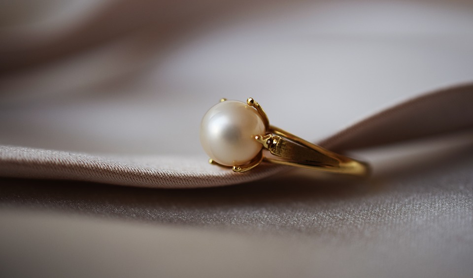 Lorem Sint Id - jewelery